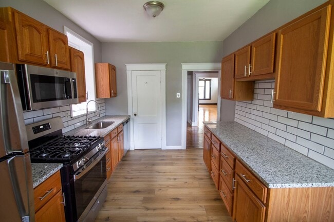Photo - 4247 Grace Ave Unit 4247