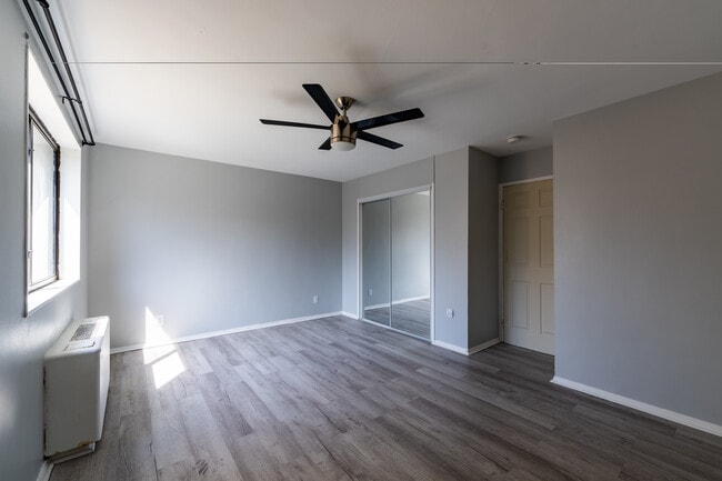 Photo - 8601 Manchester Rd Unidad 321