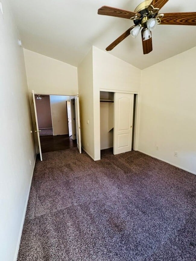 Photo - Oro Valley- 4 bedroom/ 2 bathroom home