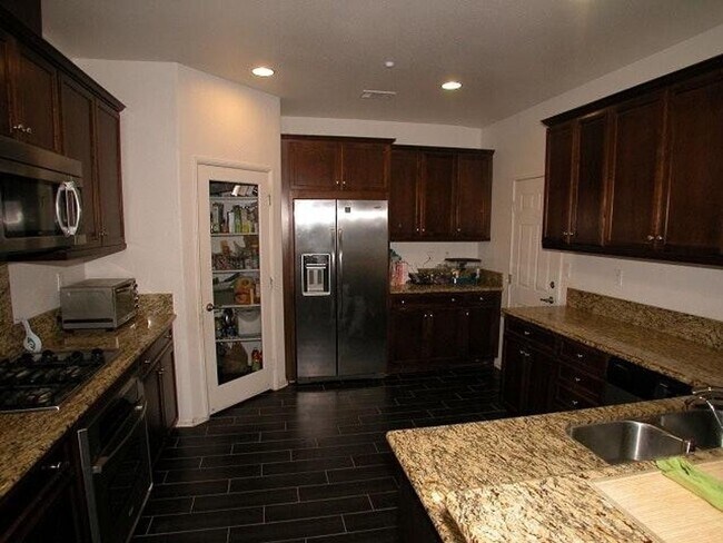 1724 Rolling Water Dr