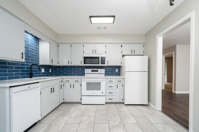Building Photo - 2507 Winterbrook Dr Rental