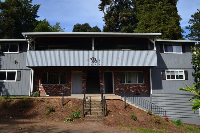 Building Photo - 319 Linn Ave Unit 319 Linn Avenue