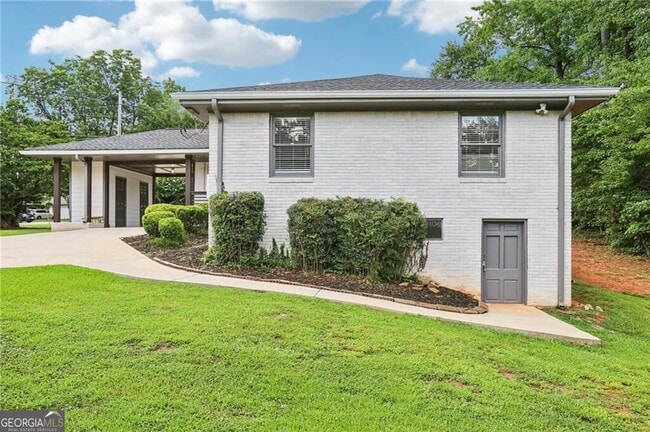 Photo - 3731 N Druid Hills Rd