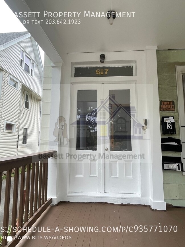 Building Photo - 617 Elm St Rental
