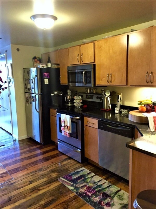 Photo - Victoria Riverside Lofts