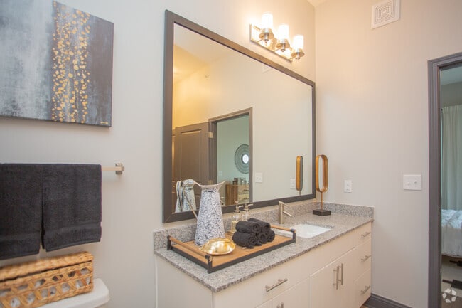 2BR, 2BA - 1050SF - B1.1 Model