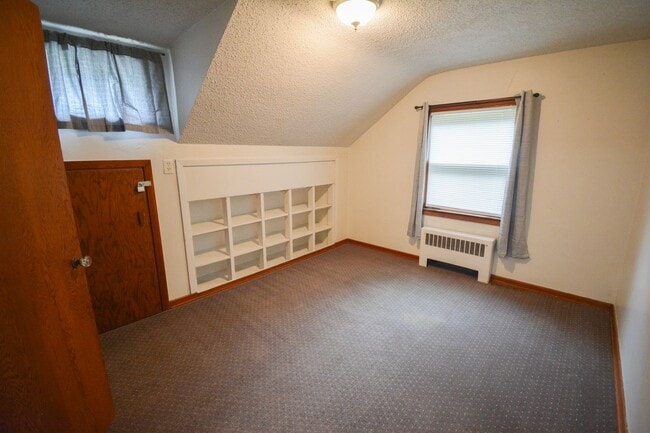 Photo - 420 8th Ave SE Unit # 2