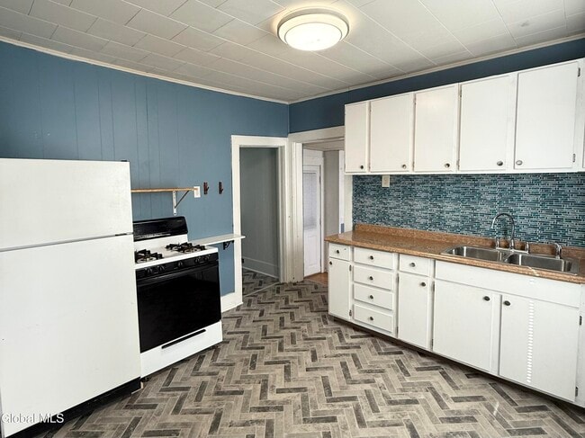 Photo - 7 Micklas St Unit 2nd floor