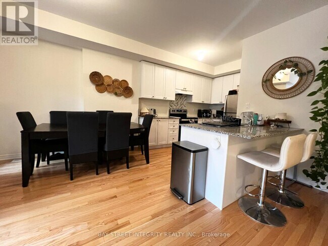 Photo - 514 Littlewood Ln