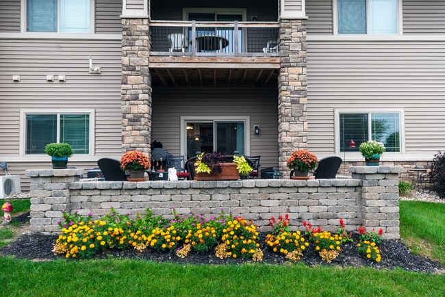 Photo - Suncrest Apartments and Townhomes