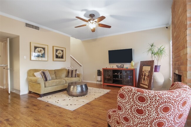 Photo - 1802 Stoney Brook Dr Unit 104