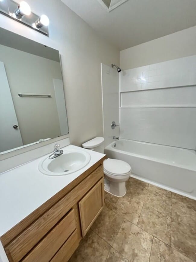 Photo - 3 Bedroom 2 Bath Home in Marysville!