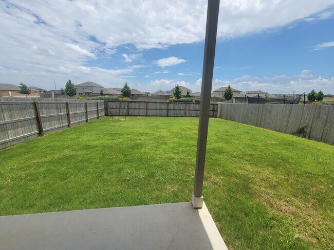 Photo - 7106 Whipsaw Pt Casa