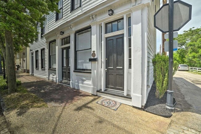 Photo - 531 Grove Ave Unit A