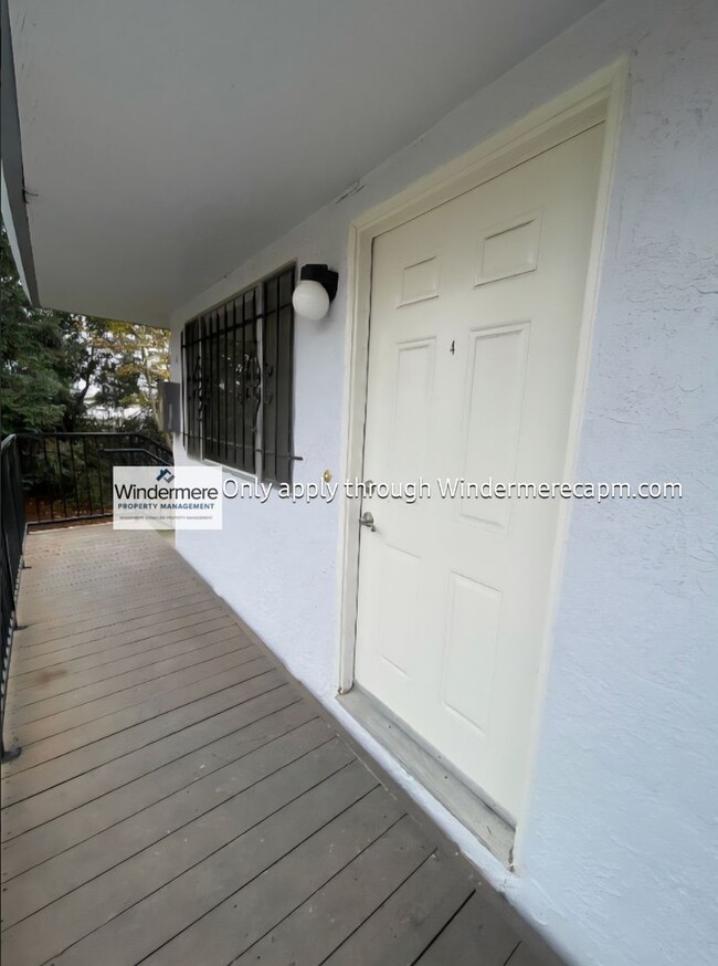 Photo - Delightful 2 Bedroom Condo- Available Now! Unit 4