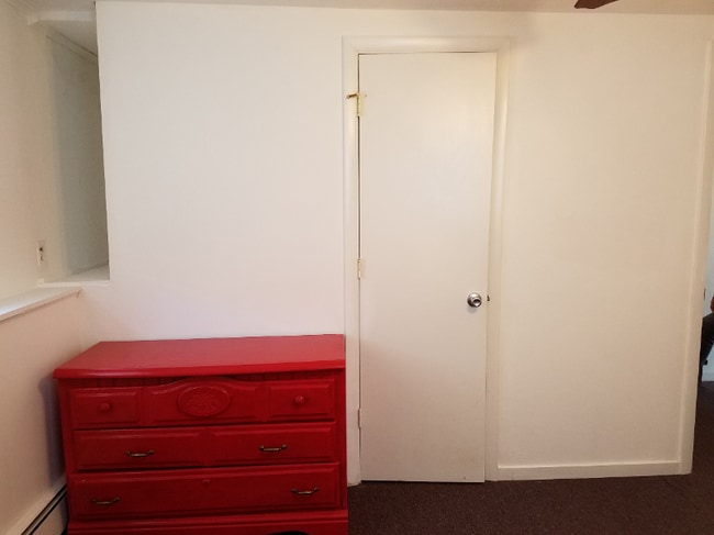 Photo - 73 Hathaway Cir