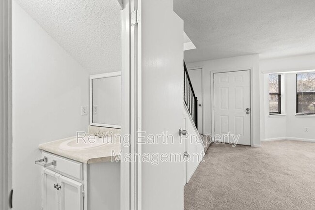 Photo - 794 Mary Vann Ln