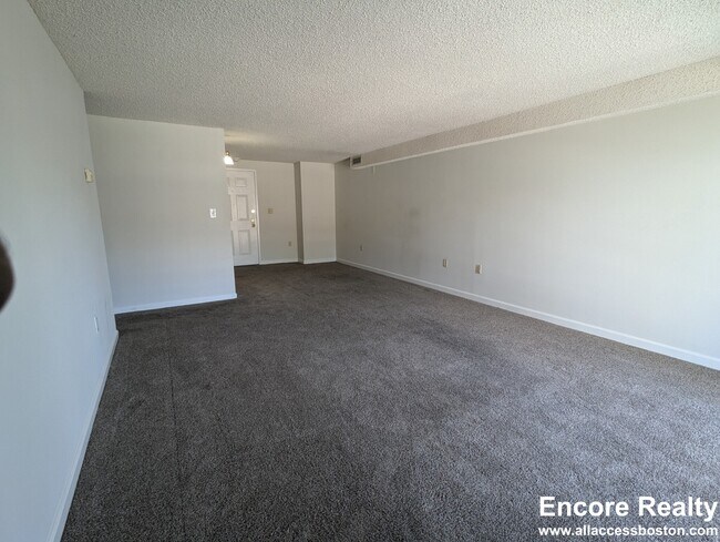 Photo - 16 Elmer St Unit 203