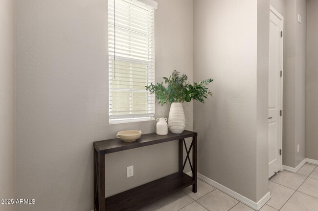 Photo - 1535 E Dublin St