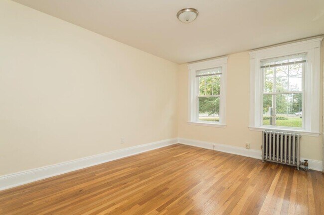 Photo - 286 Chestnut Hill Ave Unit 2