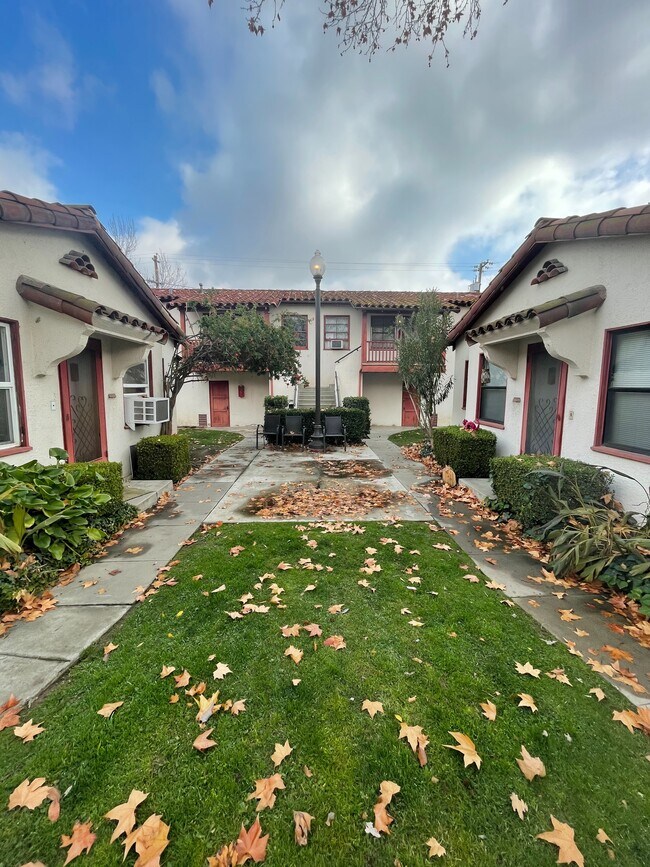 Photo - 2214 D St Townhome