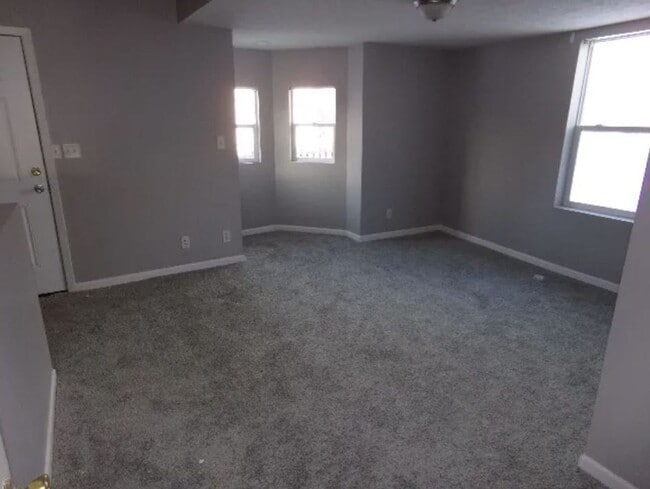 Photo - Updated 3 Bedroom Available!
