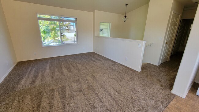 Photo - 4 bed, 3 bath home located in the Sunshine Meadows Neighborhood, Coeur d'Alene