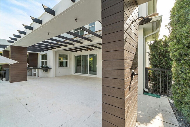 Photo - 12015 NW 83rd Pl