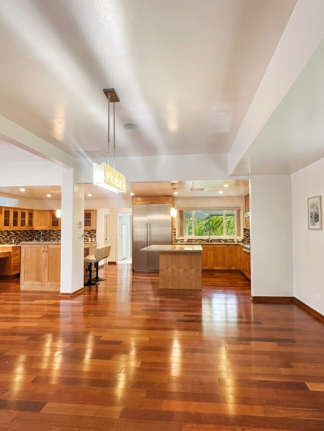 Photo - 238 Portlock Rd