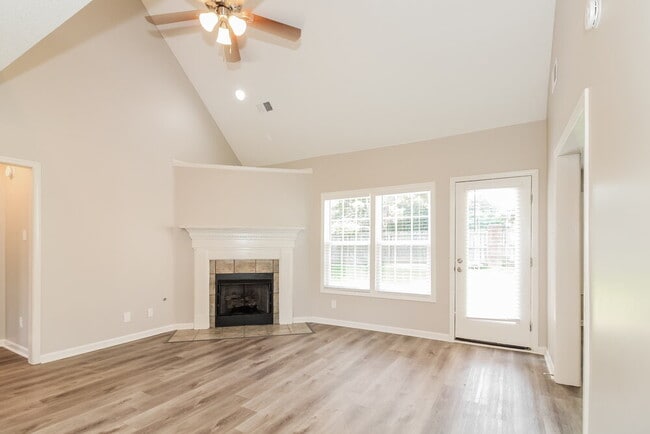 Photo - 4351 Zachary St