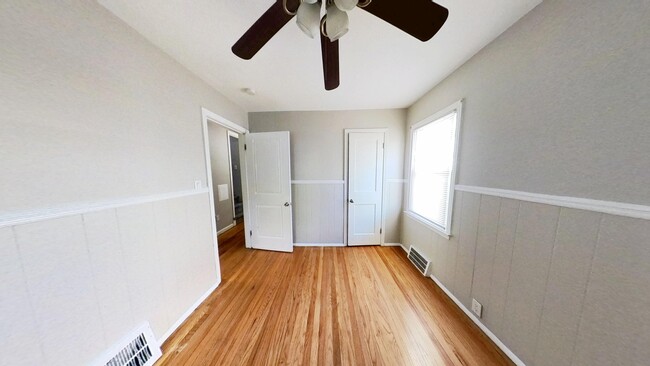 Photo - 3071 Fort Park Blvd