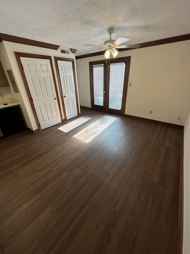 Photo - 1 Bedroom 1 Bathroom Condo!