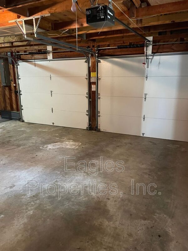 Photo - 300 S Andrews Ave