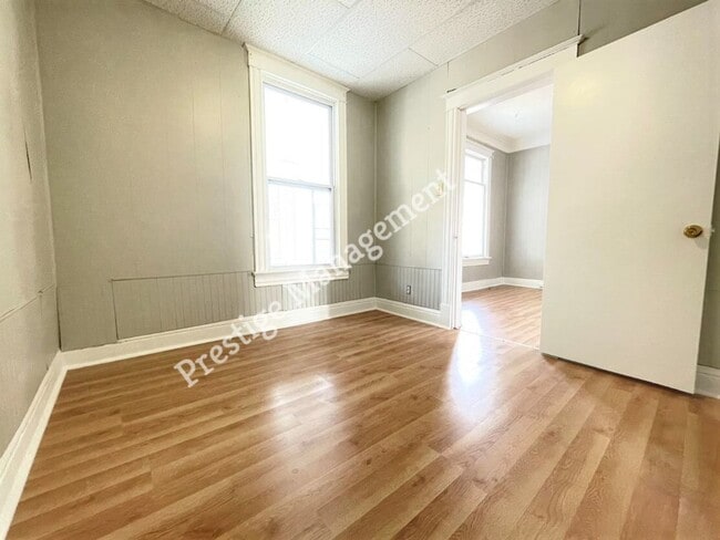 Photo - Large Renovated 3 bed 2 bath Home