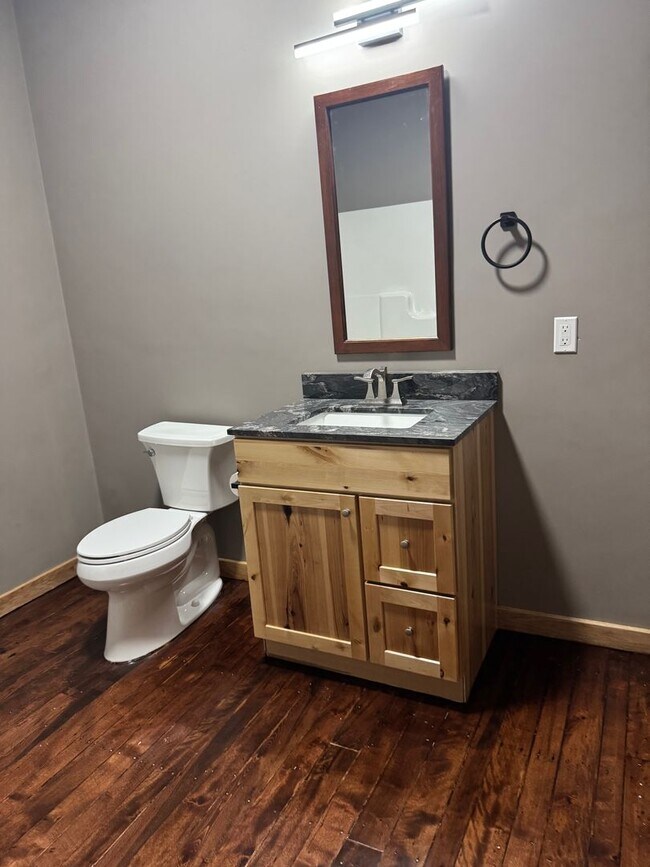 70 Webster St Unit 304