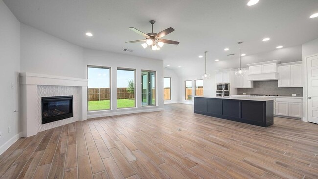 Photo - 3124 Lacebark Ln