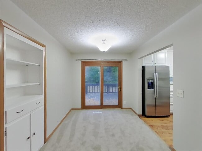 Photo - 6928 45th Pl N