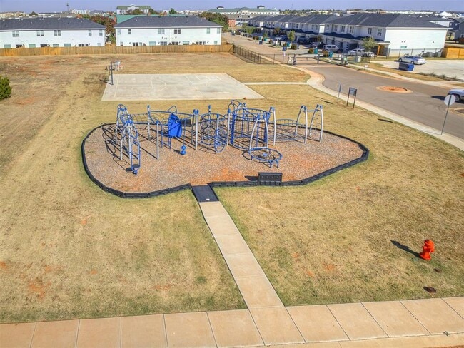 Photo - 2633 Crescent Ave