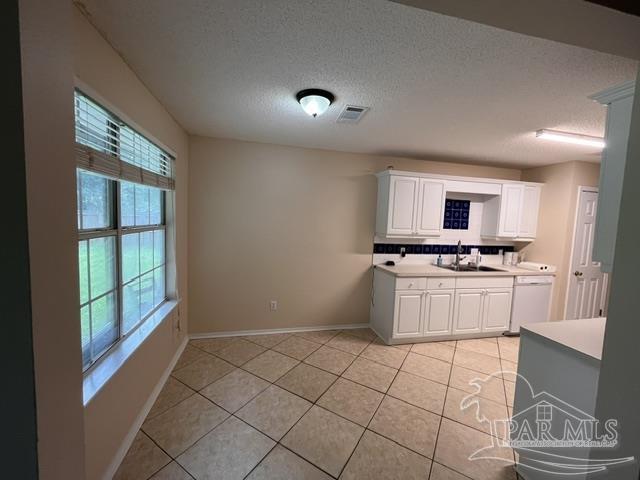 Photo - 5563 Chantilly Cir