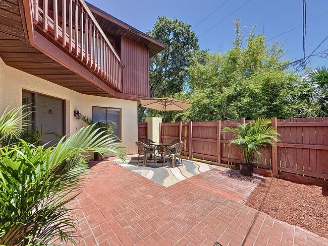 Photo - 2577 S Park Ave