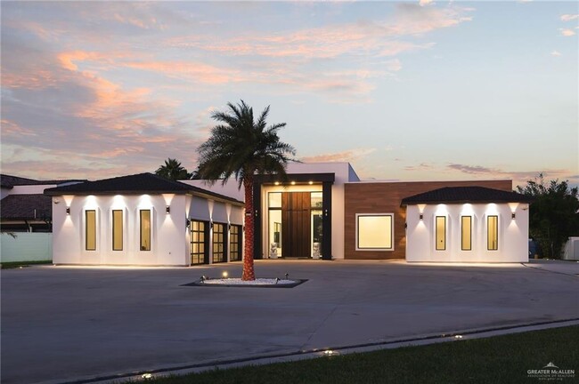 Photo - 43 Antigua Dr