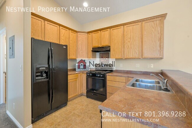 482 Walton Dr