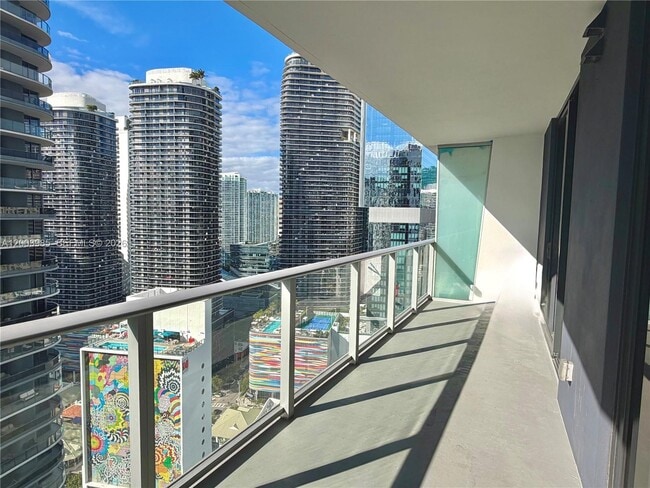 Photo - 1010 Brickell Ave Unit 3207