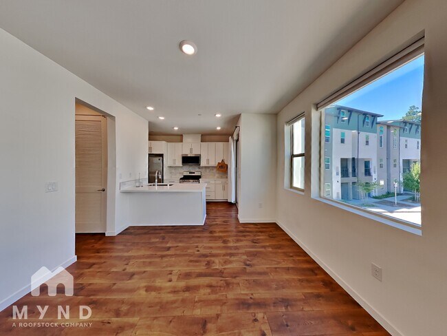 Photo - 164 Log Pond Ln