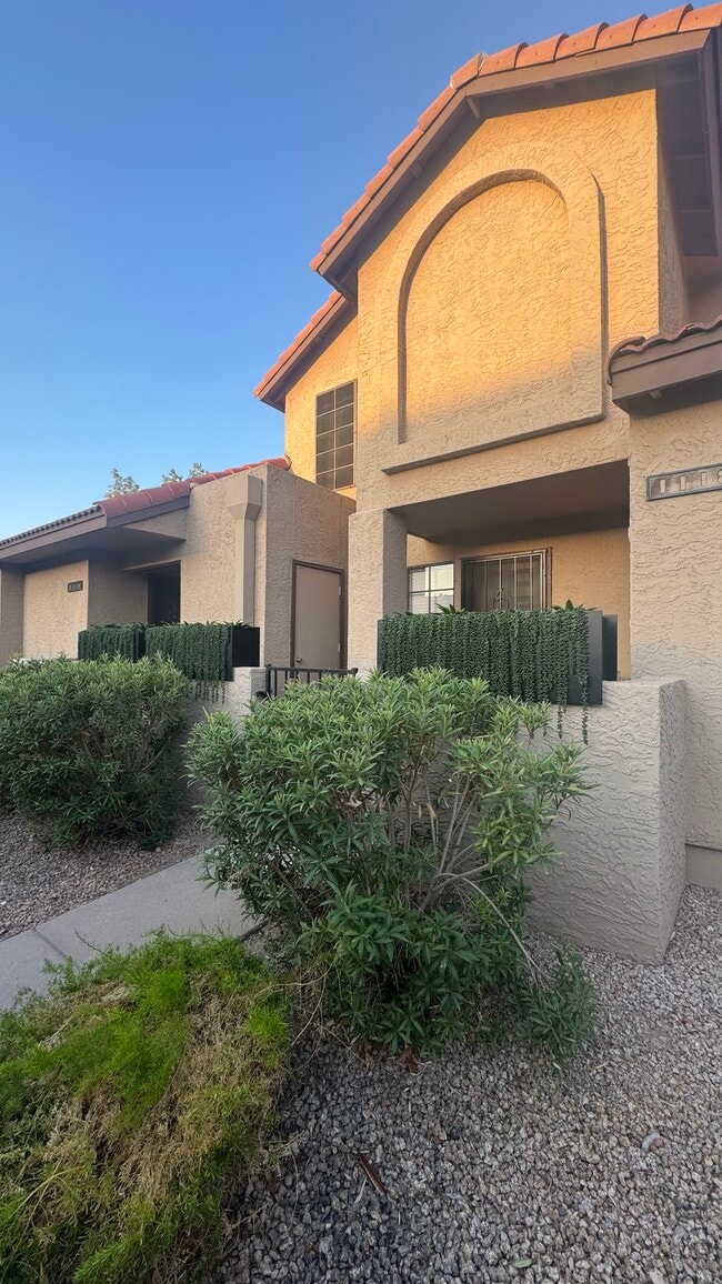 Photo - 8625 E Belleview Pl Unit 1118