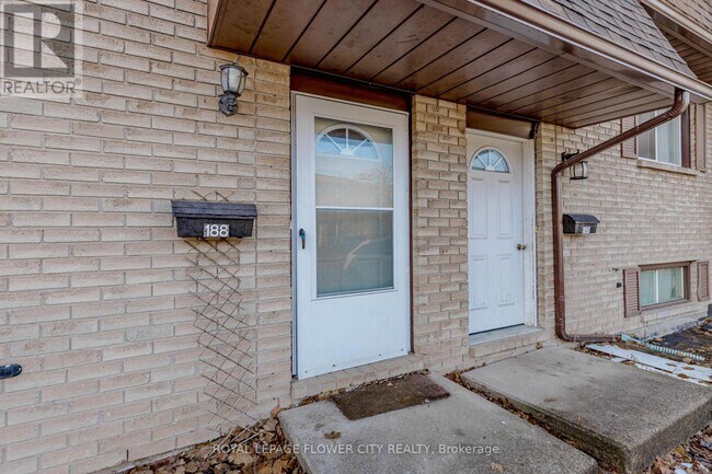 Photo - 195 Denistoun St