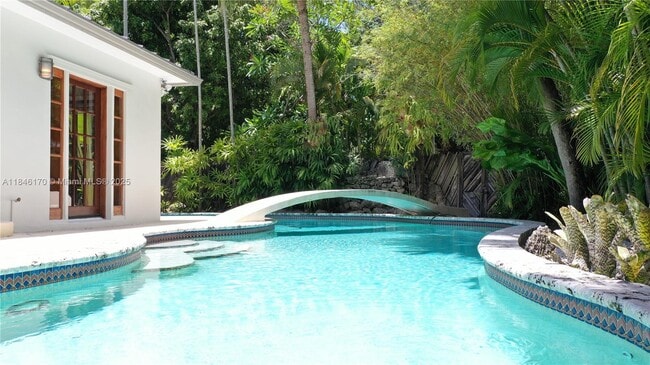 Photo - 2490 Trapp Ave