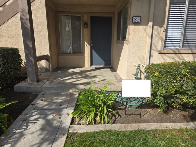 Photo - Lovely Ground Level 1 Bedroom 1 Bathroom In Irvine