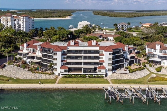 Photo - 305 La Peninsula Blvd Unit 305