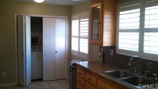 Photo - 2112 Warfield Ave